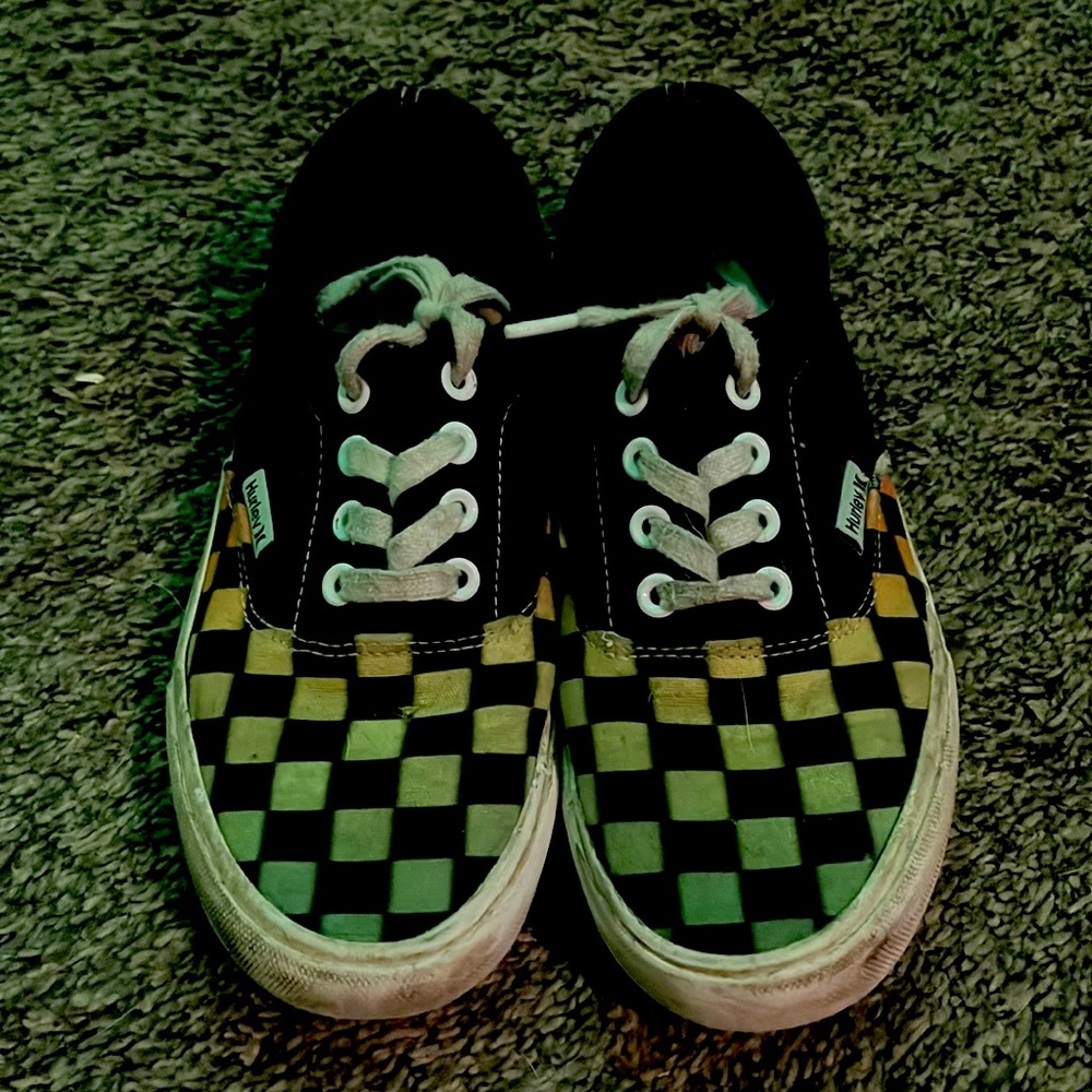 Hurley shoes